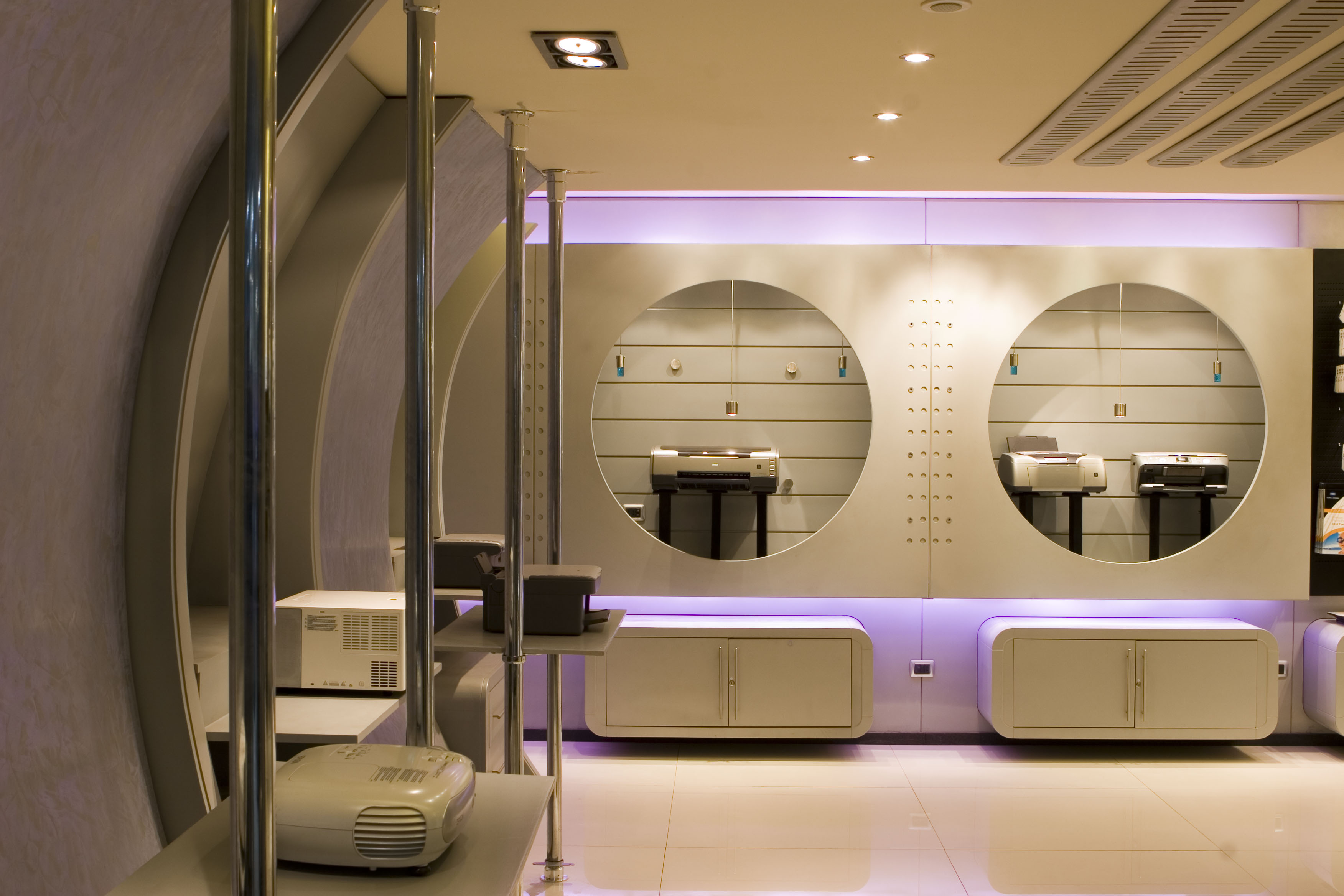 Electronics Show Room
